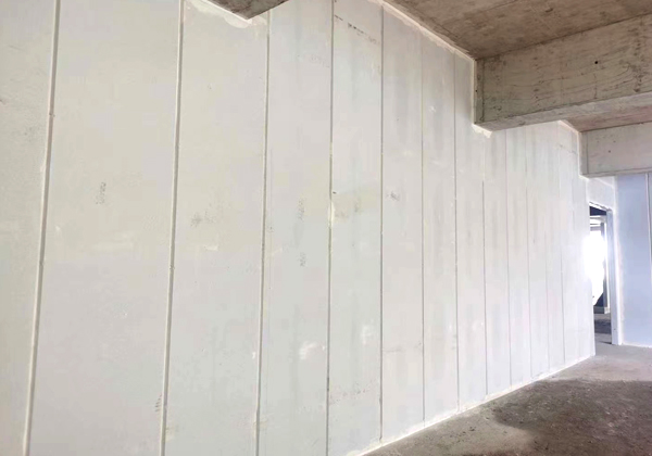 講解影響ALC隔墻板質量的因素及生產(chǎn)注意事項