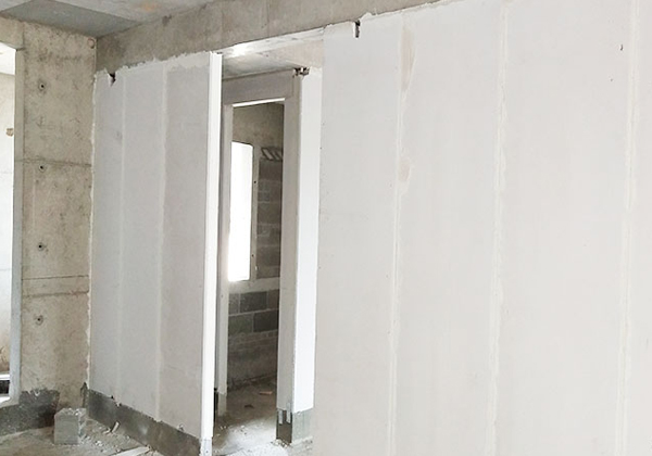 ALC輕質隔墻板與GRC隔墻板兩者的區(qū)別