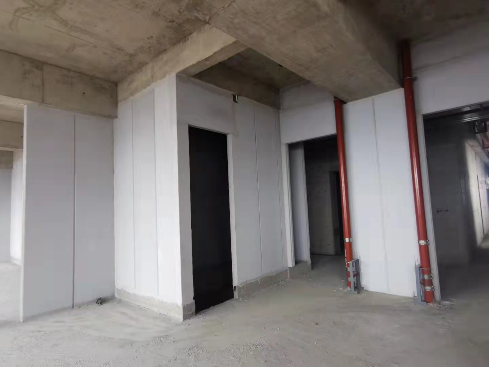 alc隔墻板是否容易進行切割和定制？